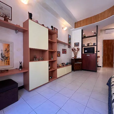 Welcome Riviera - Di Via Mazzini, With Elevator, Wi-fi, Air Conditioning, And, Depending On Availability, A Private Garage 800 Meters Away At 20,00 Euro Per Night Appartement Rapallo
