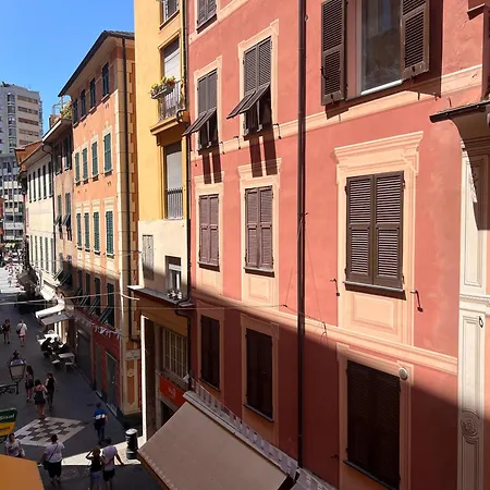 Welcome Riviera - Di Via Mazzini, With Elevator, Wi-fi, Air Conditioning, And, Depending On Availability, A Private Garage 800 Meters Away At 20,00 Euro Per Night