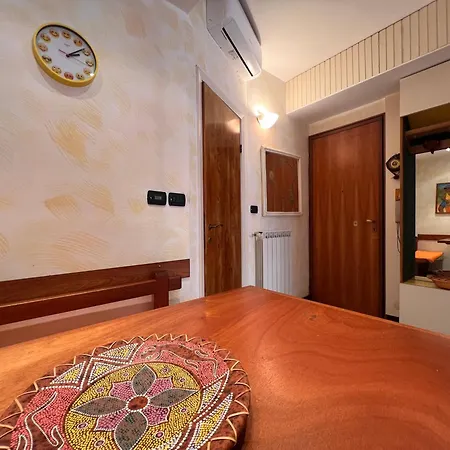 Welcome Riviera - Di Via Mazzini, With Elevator, Wi-fi, Air Conditioning, And, Depending On Availability, A Private Garage 800 Meters Away At 20,00 Euro Per Night Appartement