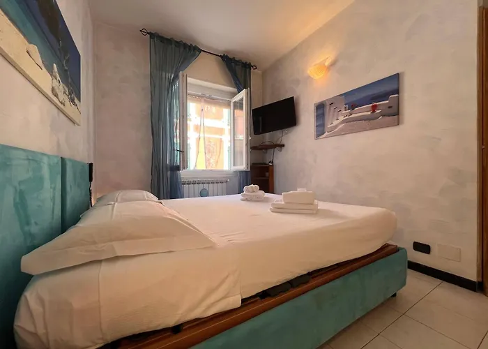Апартаменты Welcome Riviera - Di Via Mazzini, With Elevator, Wi-fi, Air Conditioning, And, Depending On Availability, A Private Garage 800 Meters Away At 20,00 Euro Per Night *