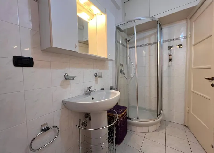 Welcome Riviera - Di Via Mazzini, With Elevator, Wi-fi, Air Conditioning, And, Depending On Availability, A Private Garage 800 Meters Away At 20,00 Euro Per Night Апартаменты Рапалло